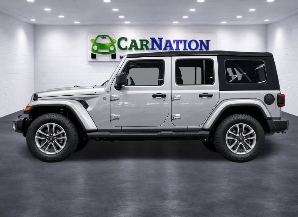 Photo 3 of 2015 Jeep Wrangler Unlimited Sahara
