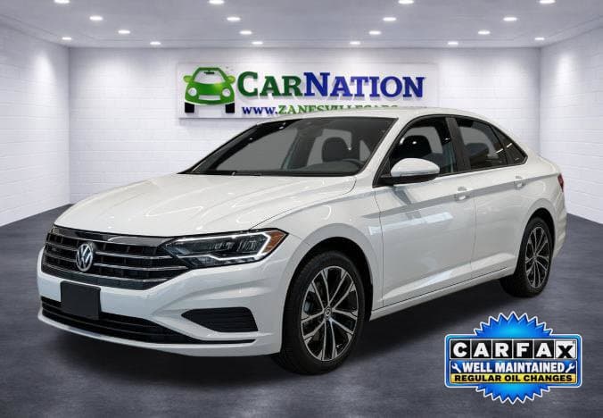 Photo 1 of 2023 Volkswagen Jetta Sport