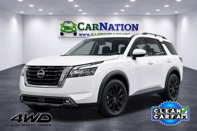 Photo 1 of 2022 Nissan Pathfinder SV