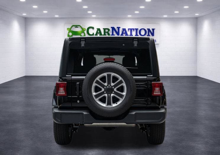 2018 Jeep Wrangler Unlimited Sahara - Image 4