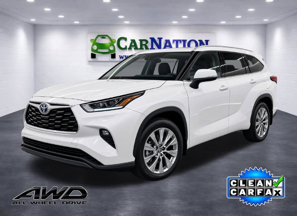 Photo 1 of 2020 Toyota Highlander Limited